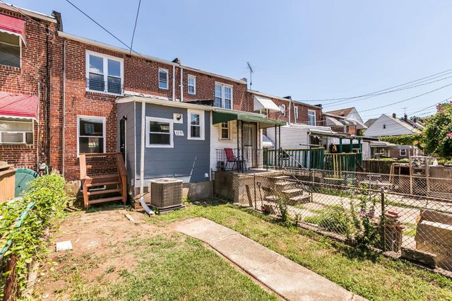 3233 KENTUCKY AVE, Baltimore, MD 21213
