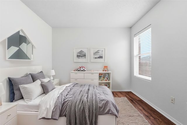 327 Deer Run Drive, Sanger, TX 76266