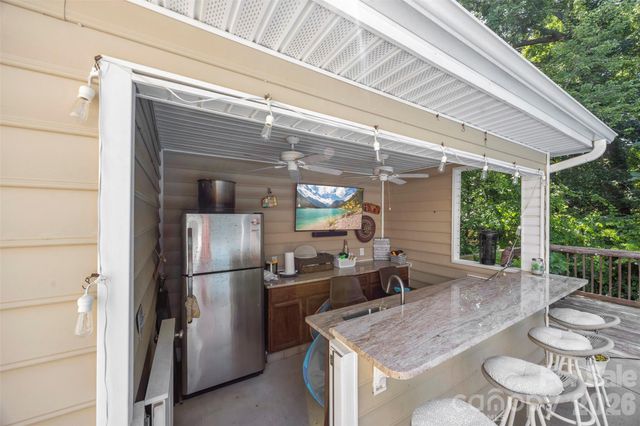 102 Doby Creek Court, Fort Mill, SC 29715