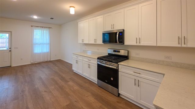 2421 Castlebar Drive, Princeton, TX 75407