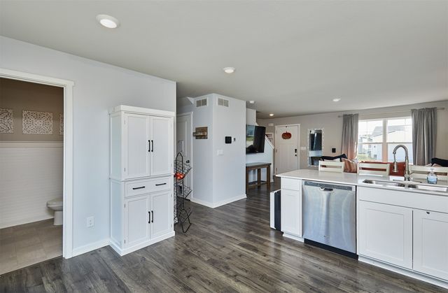 2104 Barry Drive, Adel, IA 50003