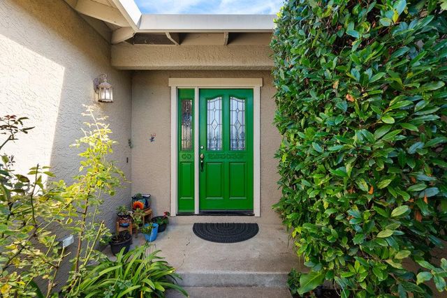 1091 Nez Perce Drive, Hollister, CA 95023