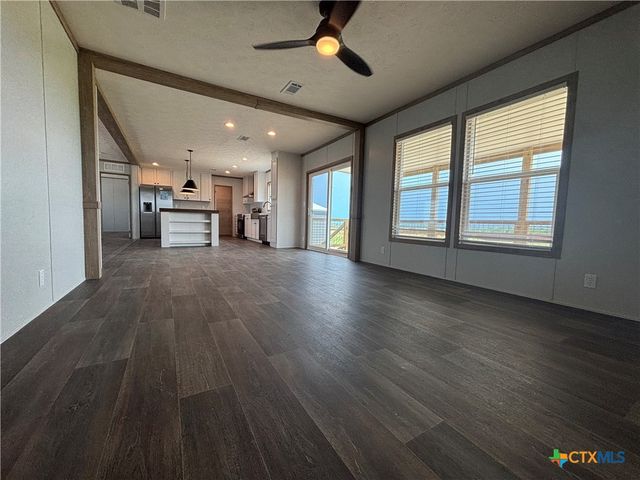 4929 Bronco Ridge, San Marcos, TX 78666