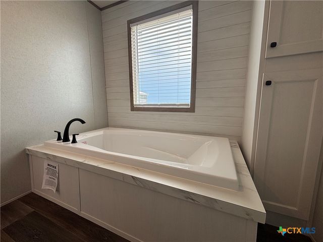 4929 Bronco Ridge, San Marcos, TX 78666