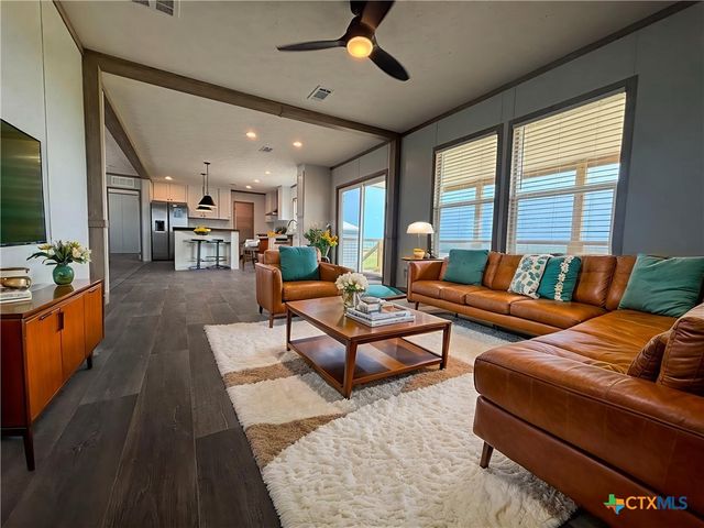 4929 Bronco Ridge, San Marcos, TX 78666