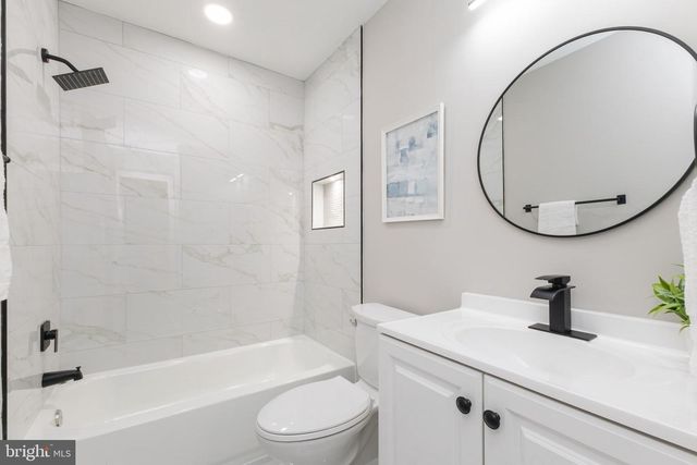 2777 GROVEMORE LN, Vienna, VA 22180