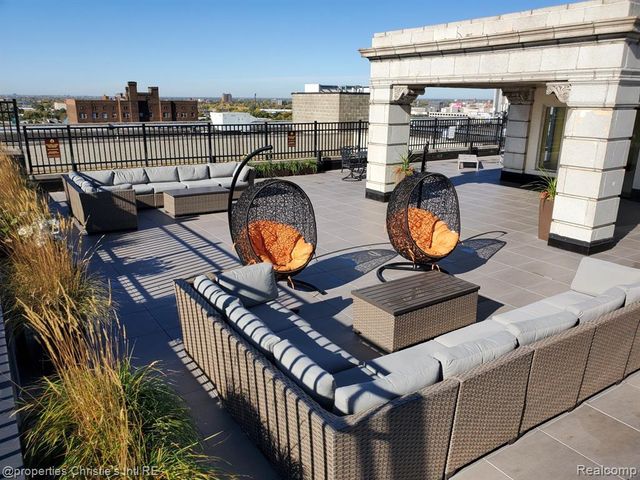 15 E Kirby St Apt 1028 1028, Detroit, MI 48202