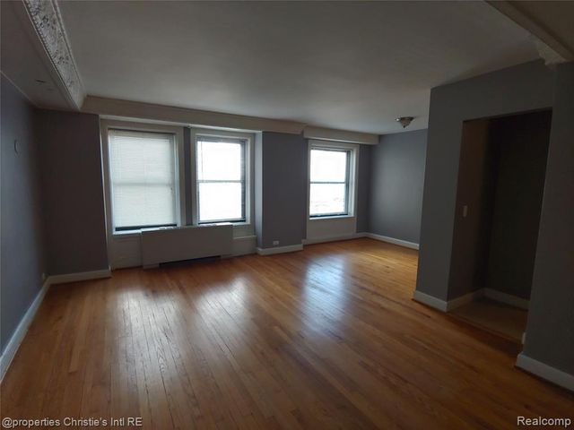 15 E Kirby St Apt 1028 1028, Detroit, MI 48202