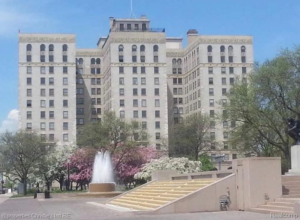 15 E Kirby St Apt 1028 1028, Detroit, MI 48202