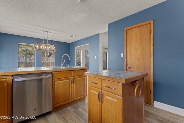 6418 Apelehama Road, Diamondhead, MS 39525