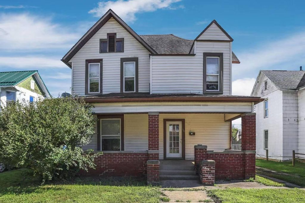 60 Dewey Avenue, Newark, OH 43055