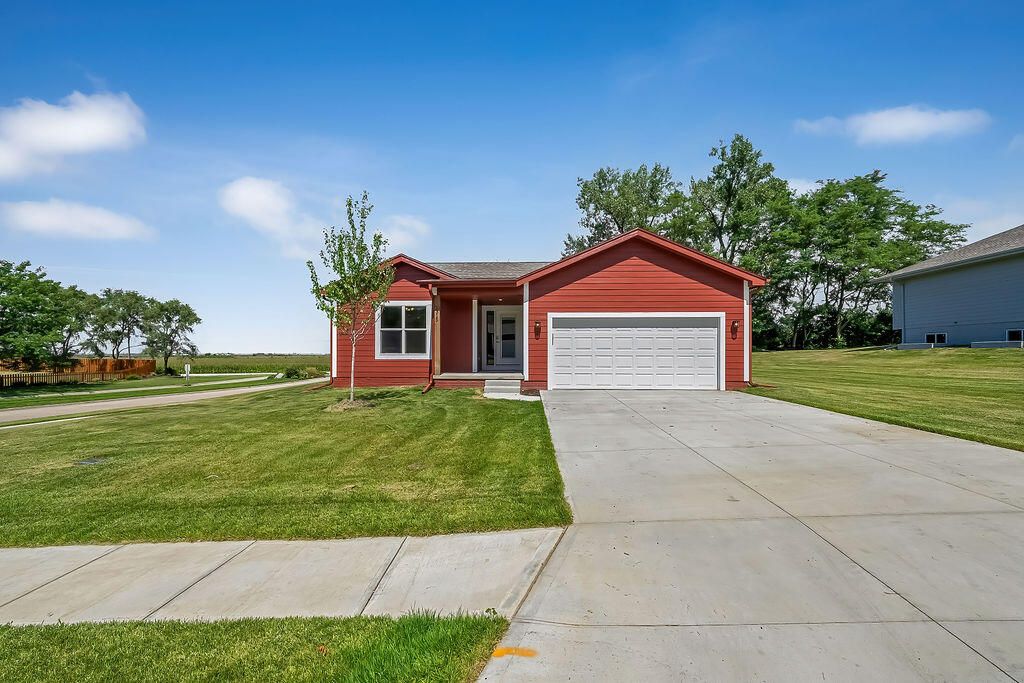 1315 SILVER LANE Lane, Crescent, IA 51526