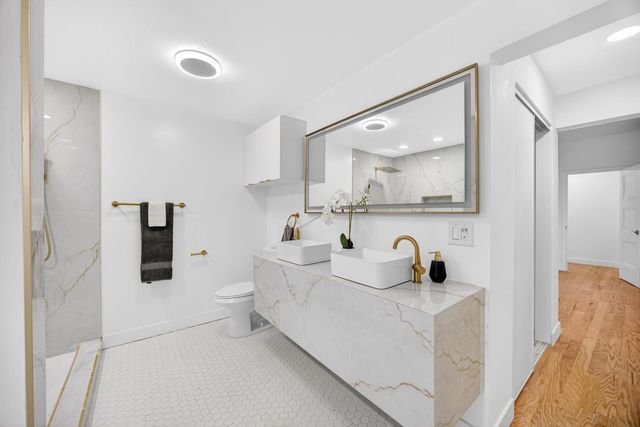 628 street, Sacramento, CA 95819