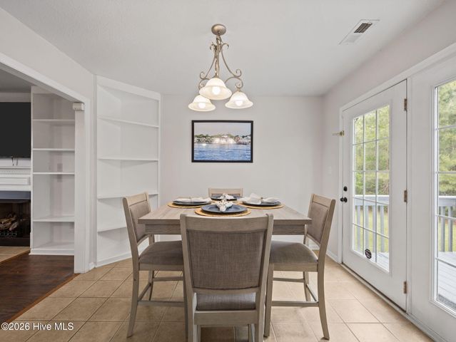 116 Mandy Lane, Hubert, NC 28539