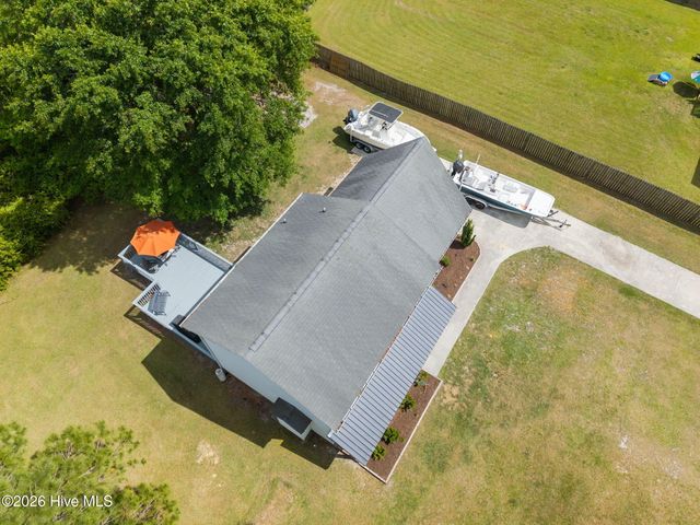 116 Mandy Lane, Hubert, NC 28539