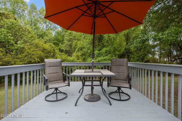 116 Mandy Lane, Hubert, NC 28539