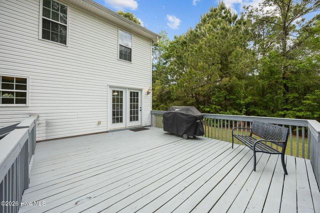 116 Mandy Lane, Hubert, NC 28539