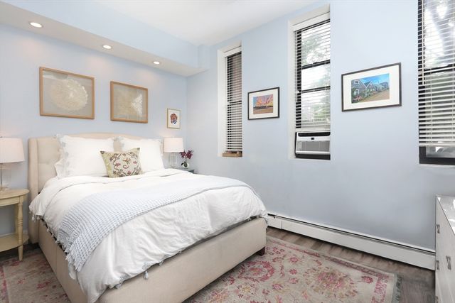 60 Gibson St 104, Boston, MA 02122
