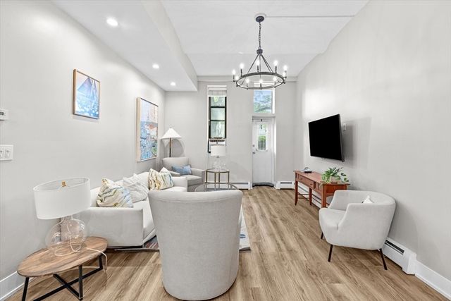 60 Gibson St 104, Boston, MA 02122