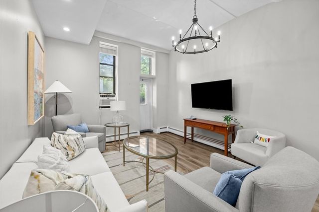 60 Gibson St 104, Boston, MA 02122