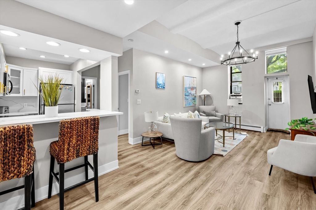60 Gibson St 104, Boston, MA 02122