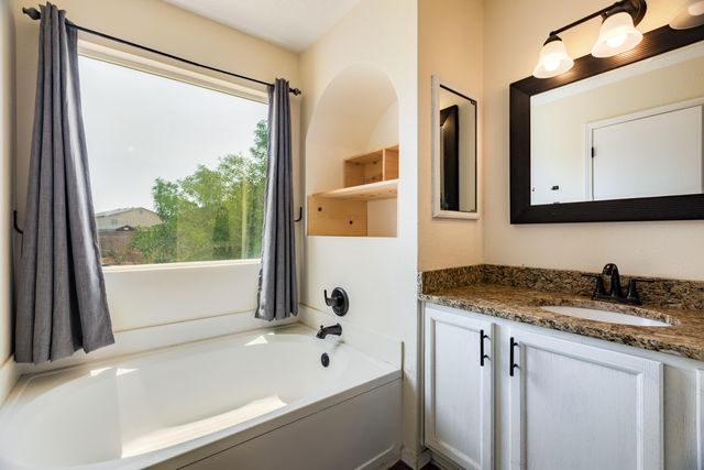 6908 PAESE Place NW, Albuquerque, NM 87114