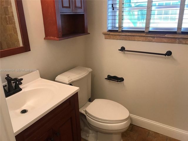 35 Antilla Avenue 2, Coral Gables, FL 33134