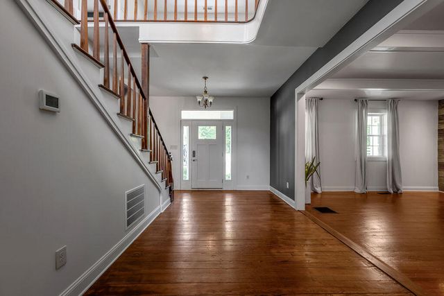 6722 Athens Boonesboro Road, Lexington, KY 40509