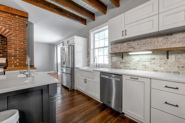 6722 Athens Boonesboro Road, Lexington, KY 40509