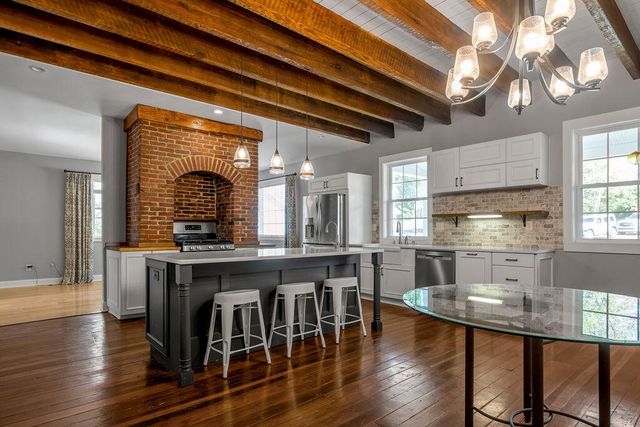 6722 Athens Boonesboro Road, Lexington, KY 40509