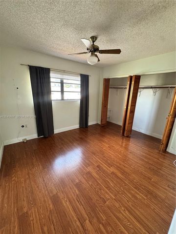 421 Swallow Dr 10, Miami Springs, FL 33166