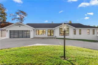 700 Waycross Drive, Greensboro, NC 27410
