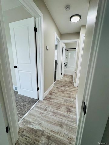 4711 Rosewold Avenue, Royal Oak, MI 48073