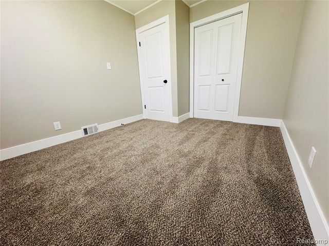 4711 Rosewold Avenue, Royal Oak, MI 48073