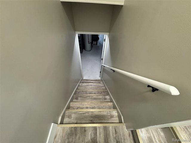 4711 Rosewold Avenue, Royal Oak, MI 48073