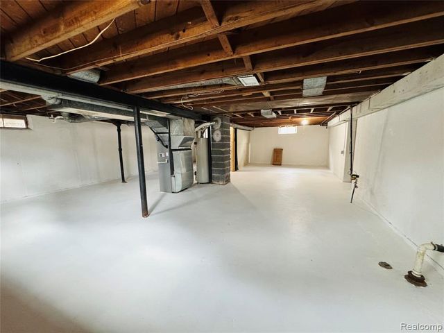 4711 Rosewold Avenue, Royal Oak, MI 48073