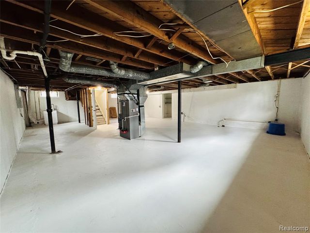 4711 Rosewold Avenue, Royal Oak, MI 48073