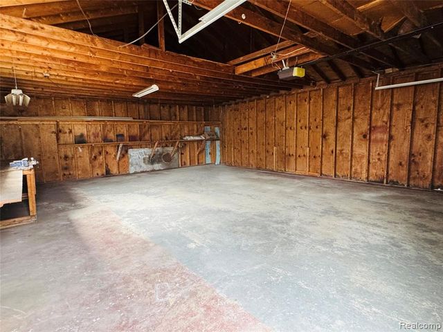 4711 Rosewold Avenue, Royal Oak, MI 48073