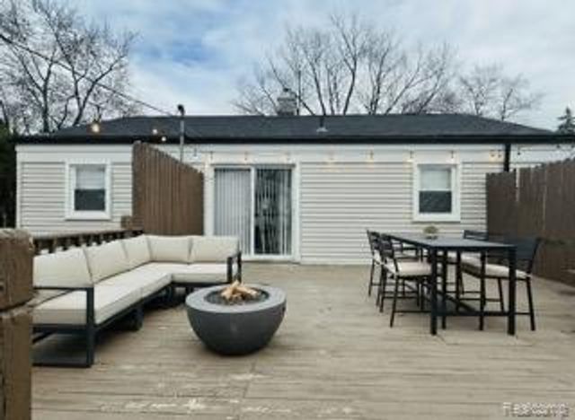 4711 Rosewold Avenue, Royal Oak, MI 48073