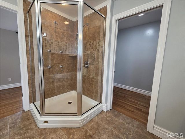 8261 Watson Road, Webster Groves, MO 63119