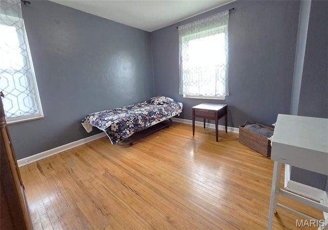 8261 Watson Road, Webster Groves, MO 63119