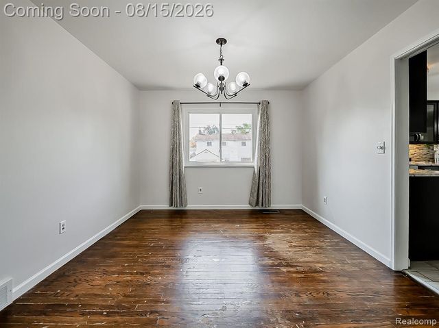 21131 Harvard Road, Southfield, MI 48076