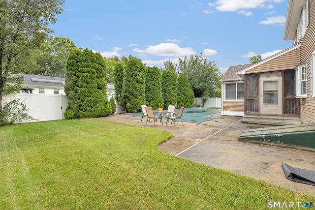 120 Sheffield Drive, Stratford, CT 06614