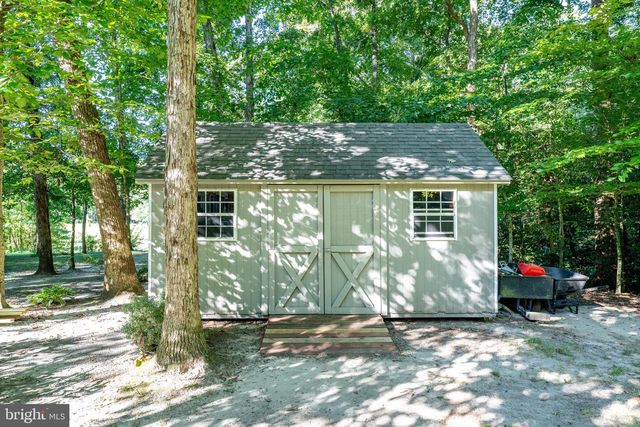 17659 MEADOW DR, Bridgeville, DE 19933
