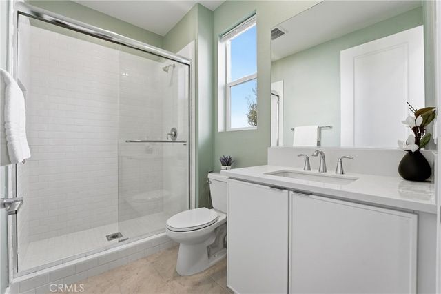 458 Loon, Irvine, CA 92618