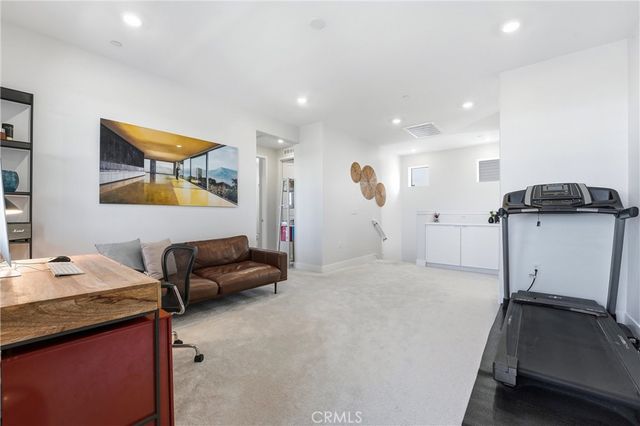 458 Loon, Irvine, CA 92618