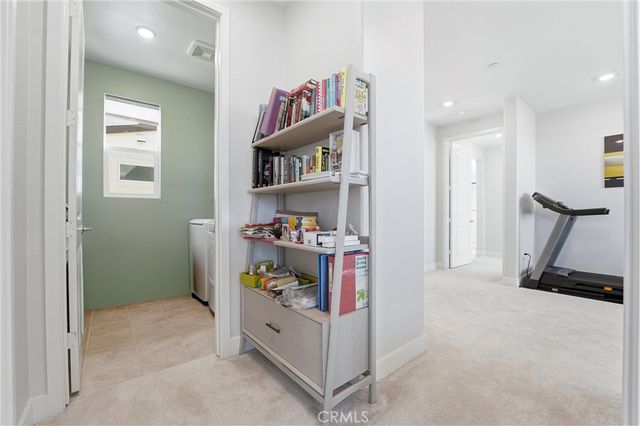 458 Loon, Irvine, CA 92618