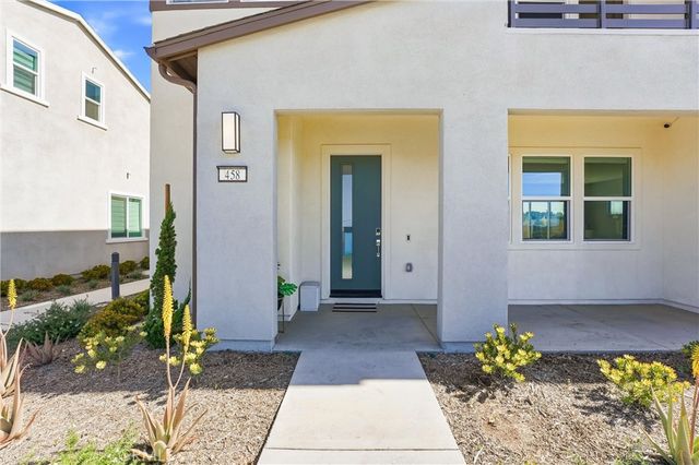 458 Loon, Irvine, CA 92618