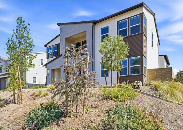 458 Loon, Irvine, CA 92618