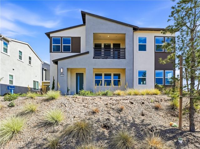 458 Loon, Irvine, CA 92618